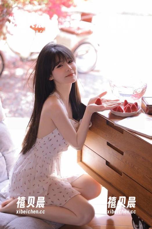 17c吃瓜 最新消息!17c吃瓜的瓜果盘终于上新了,口感如何?