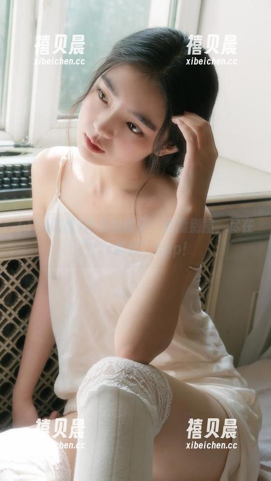 17c吃瓜 吃瓜围脖子,别擂别撞,尽在“17c吃瓜”app!