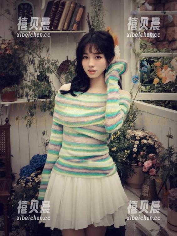 17吃瓜 我在观看的时候完全被吸引,17吃瓜的黑料爆料和蘑菇视频让人又爱又恨。