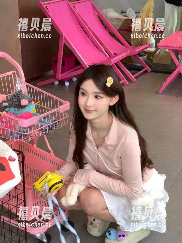 51吃瓜网分享新鲜事，今日头条看得我嘴里都冒瓜子渣了！