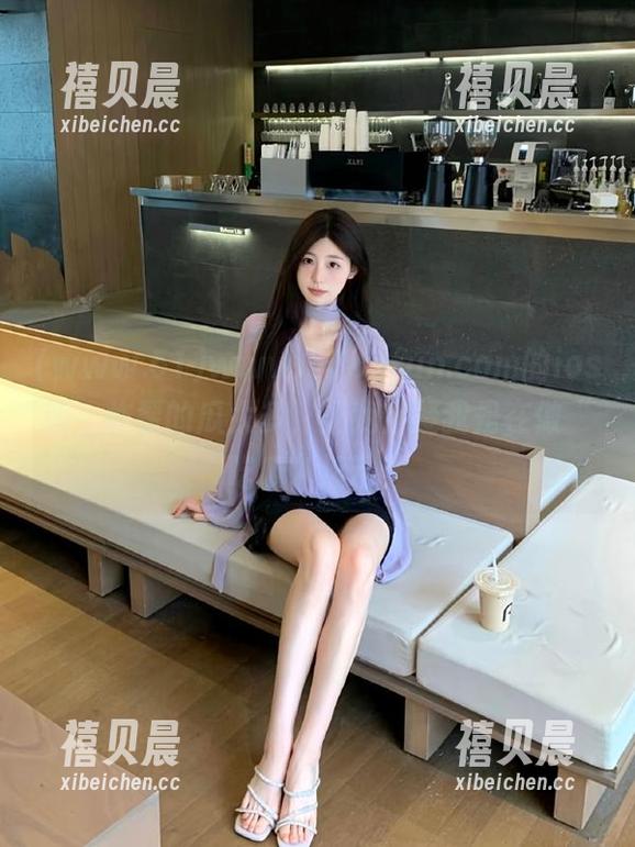 www.51 www.51cgfun.com的ios版,炸裂的瓜太多,让我怀疑我是在做“吃瓜”运动!
