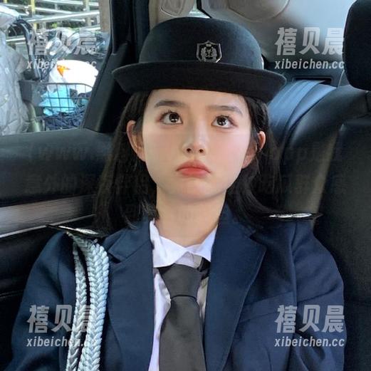 www.黑料 “www.黑料”app是我意外的深夜伴侣,竟让我这种吃瓜群众感到莫名的舒坦。