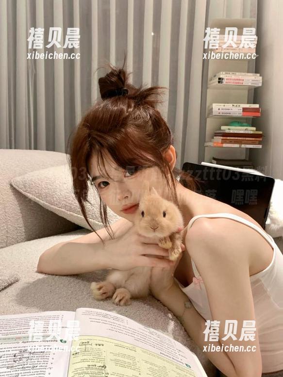 链接是钥匙，zzzttt03黑料不打烊万篇长征却像黑暗的角落，嘿嘿