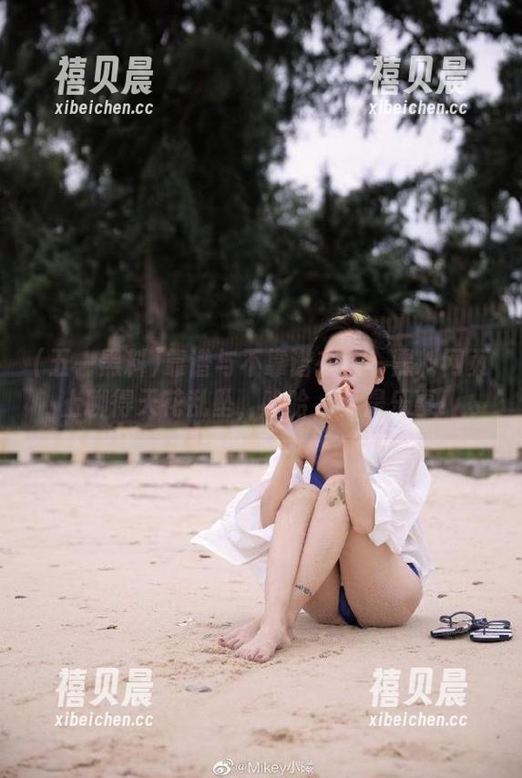靠谱与不靠谱在五一黑料网页上聊得天花乱坠，哈哈，真是乐事！