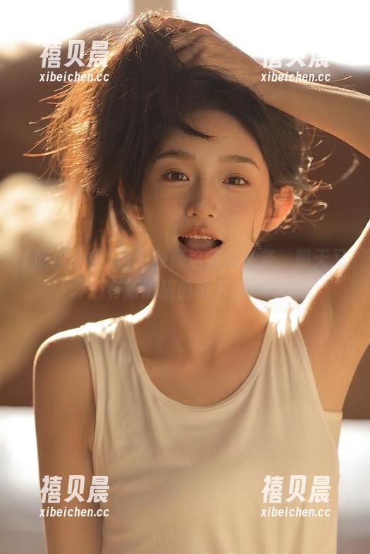 吃瓜头条 再不收藏这吃瓜头条,明天又有新瓜提前落下啦!