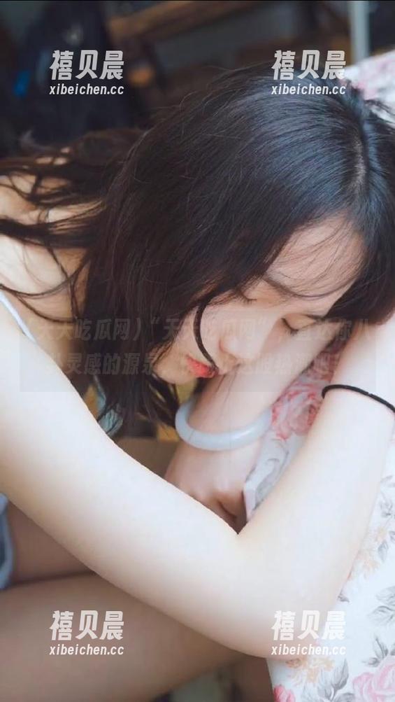 “天天吃瓜网”，直达你八卦灵感的源泉，快跟上这股热潮吧！