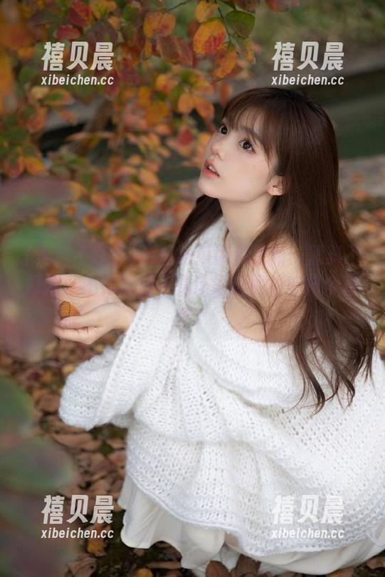 今日吃瓜事件更新：黑料不打烊，不知道是不是该给瓜民们安排个宵夜？