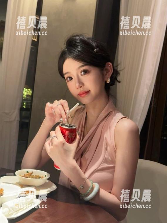 上黑料不打烊首页，看看又有哪些“大神”翻了车。
