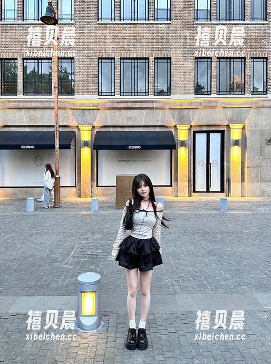 黑料不打烊 网页上溢出奇葩消息,万里长征黑料不打烊陪你熬夜解锁跟风吃瓜的新姿势!