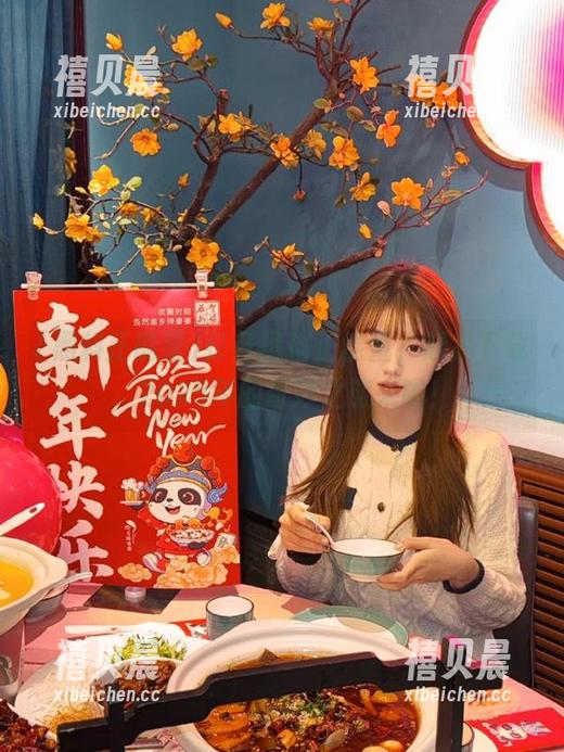打开黑料正能量，赶紧下载，2025年的奇妙之旅来啦！