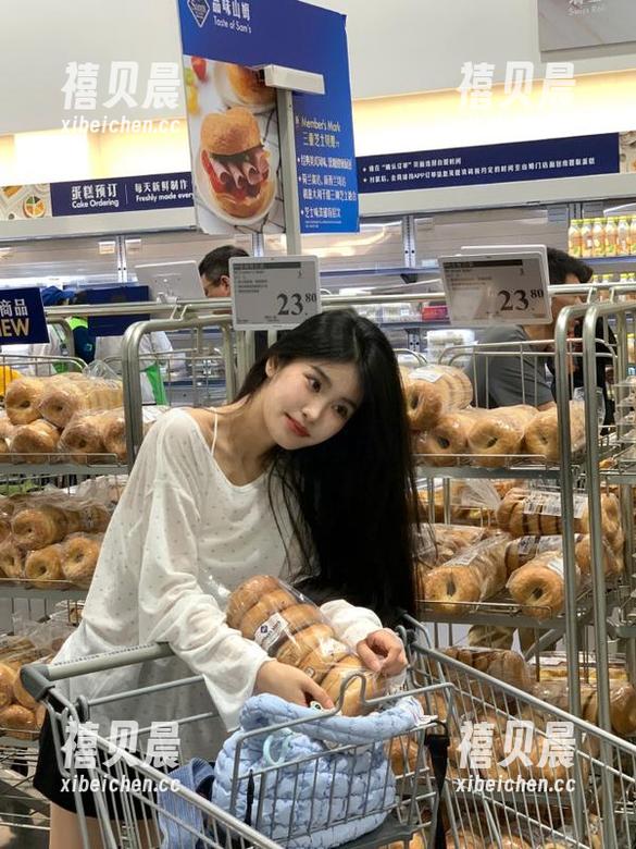 黑料正能量，陪你永不迷路，黑暗只为揭开面纱。