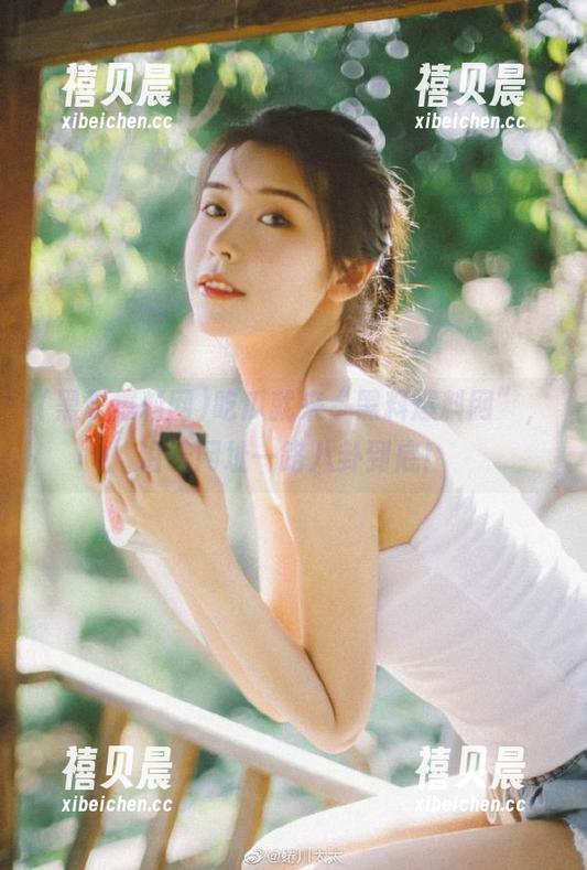 吃瓜就来“黑料爆料网”，沿着网址一路八卦到底！