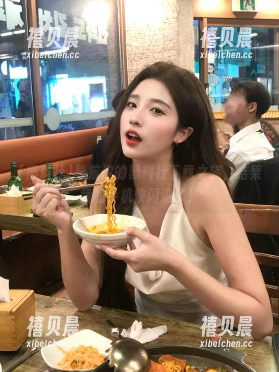 黑料社 导航你的黑料社下载之旅,结果我的手机快闪退了!
