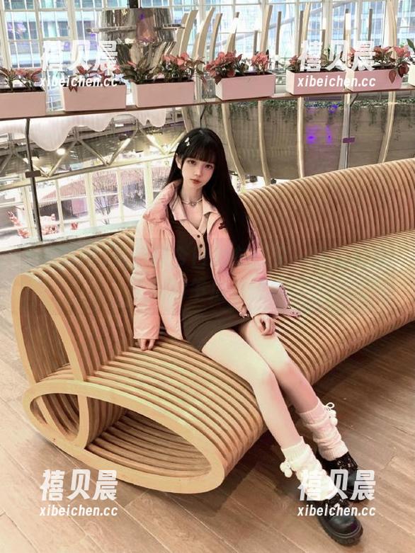 黑料网 黑料网今日发布:又一场瓜延续了我的午后小憩!